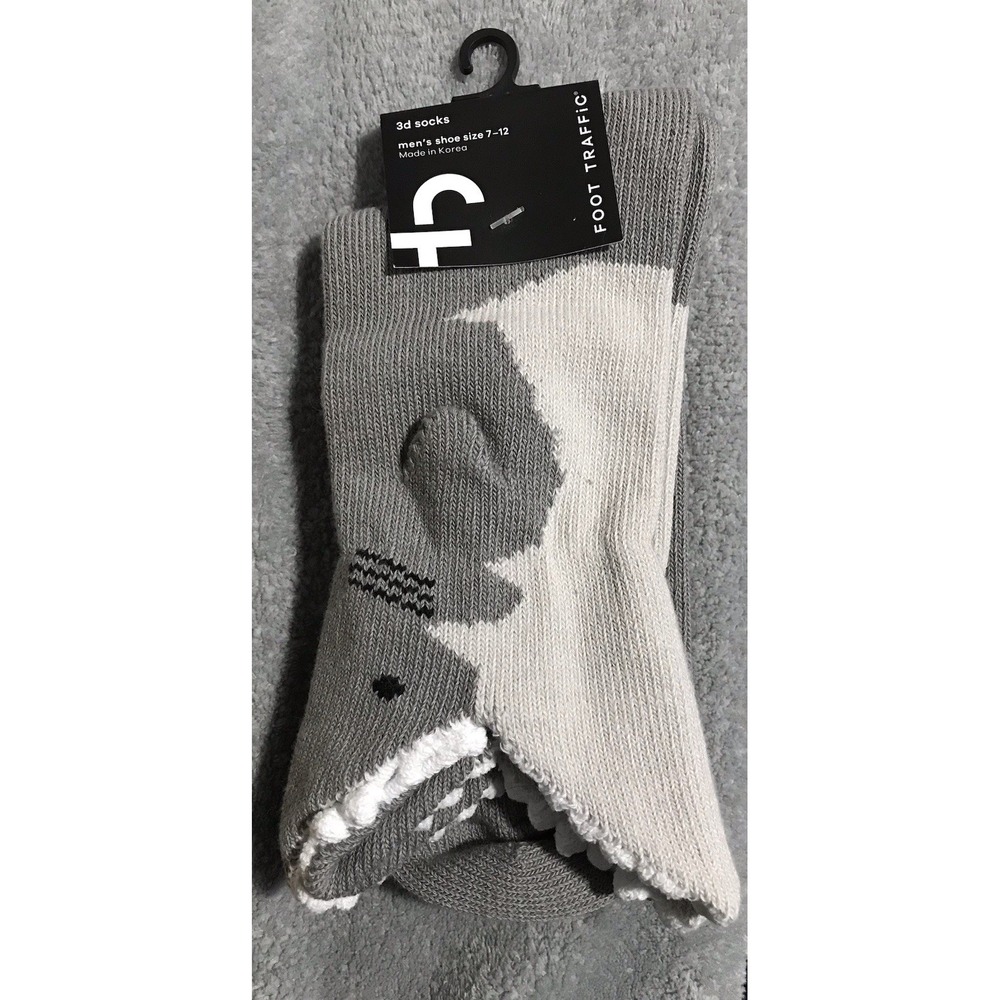 NEW Foot Traffic 3D Shark Socks Men's 7-12 Gray Novelty Animal Fin Teeth